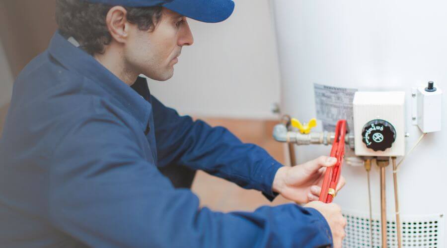 Local tankless water heater installation in Rushville, IL